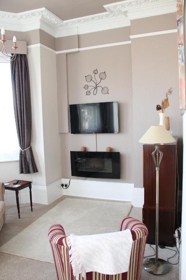 Parterre Holiday Apartments Sandown Dış mekan fotoğraf