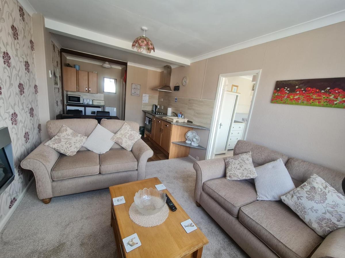 Parterre Holiday Apartments Sandown Dış mekan fotoğraf