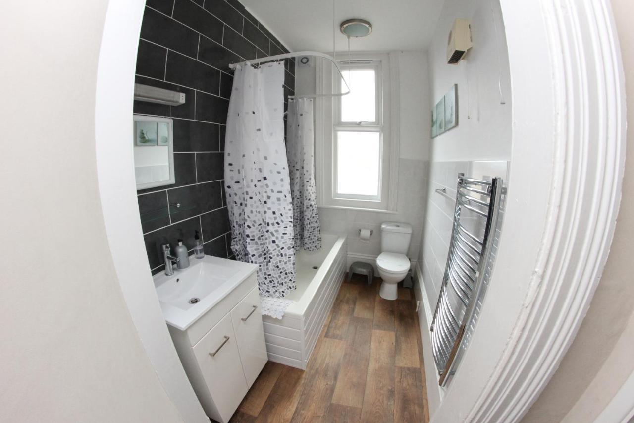 Parterre Holiday Apartments Sandown Dış mekan fotoğraf